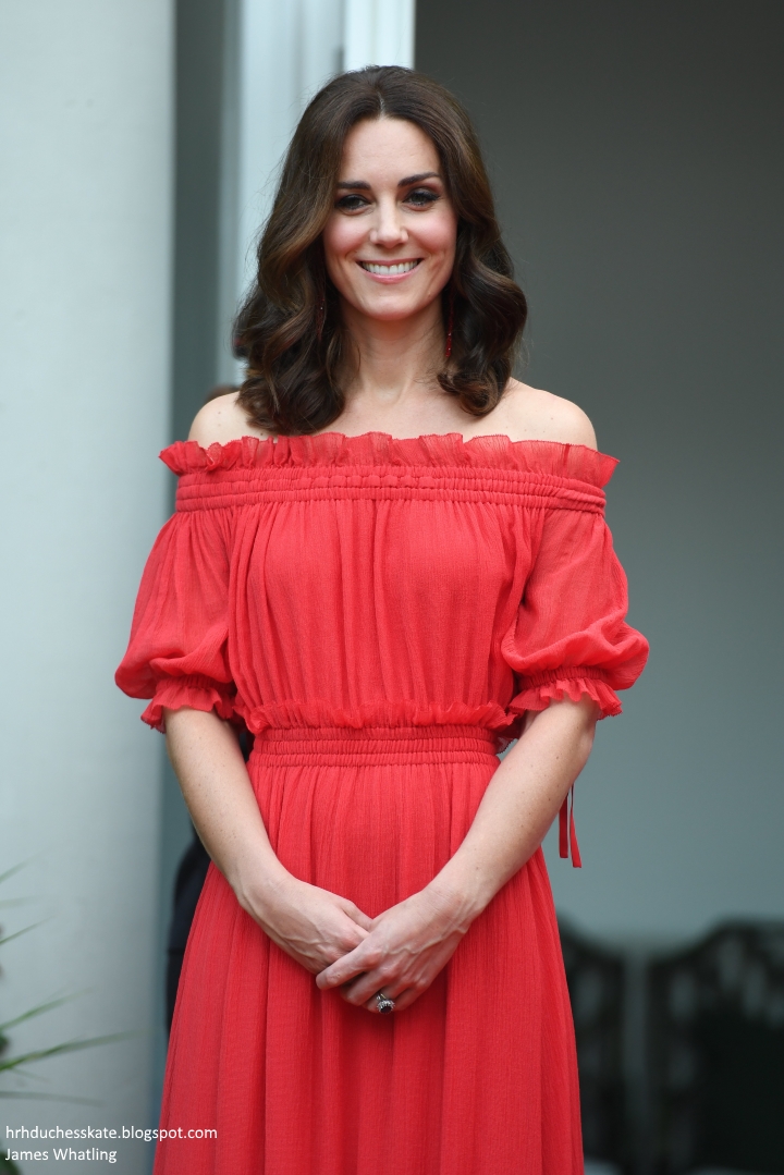 Duchess Kate: Lady in Red Kate in McQueen & Simone Rocha for Queen's ...