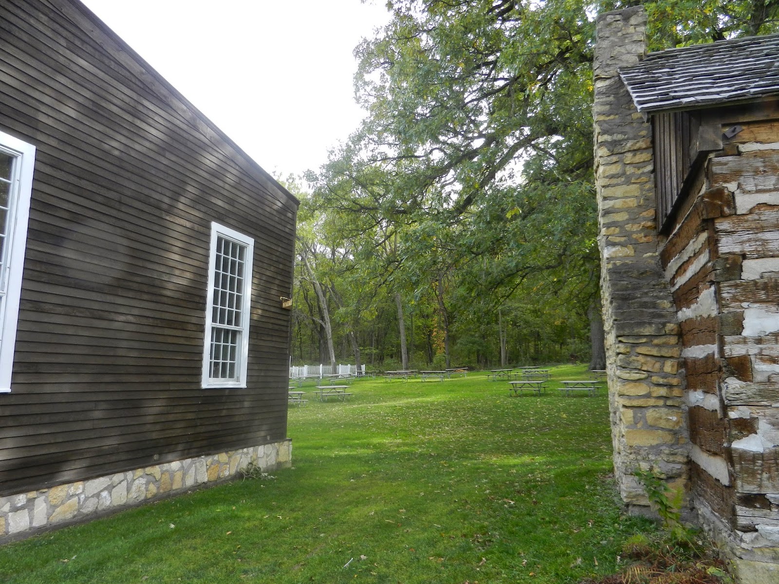 walnut grove pioneer village