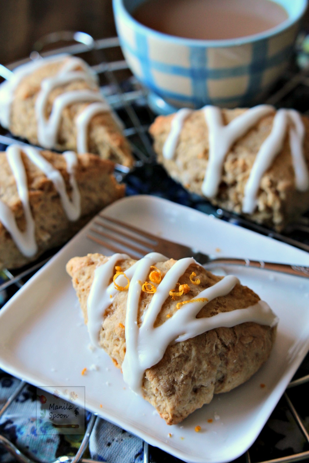 Packed with flavor and easy to make, these delicious Lemon Cardamom Scones are great with your coffee or tea. #lemonscones #cardamom #scones #cardamomscones #teatime | manilaspoon.com