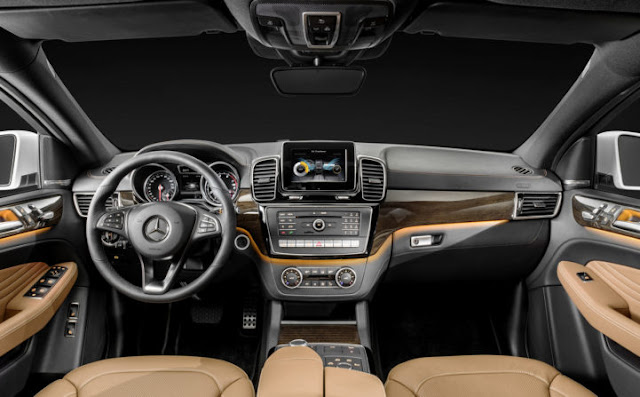 Tiện nghi Mercedes GLE 400 4MATIC Coupe Mercedes GLE 400 4MATIC Coupe trang bị đầy đủ tiện ích, công nghệ hiện đại