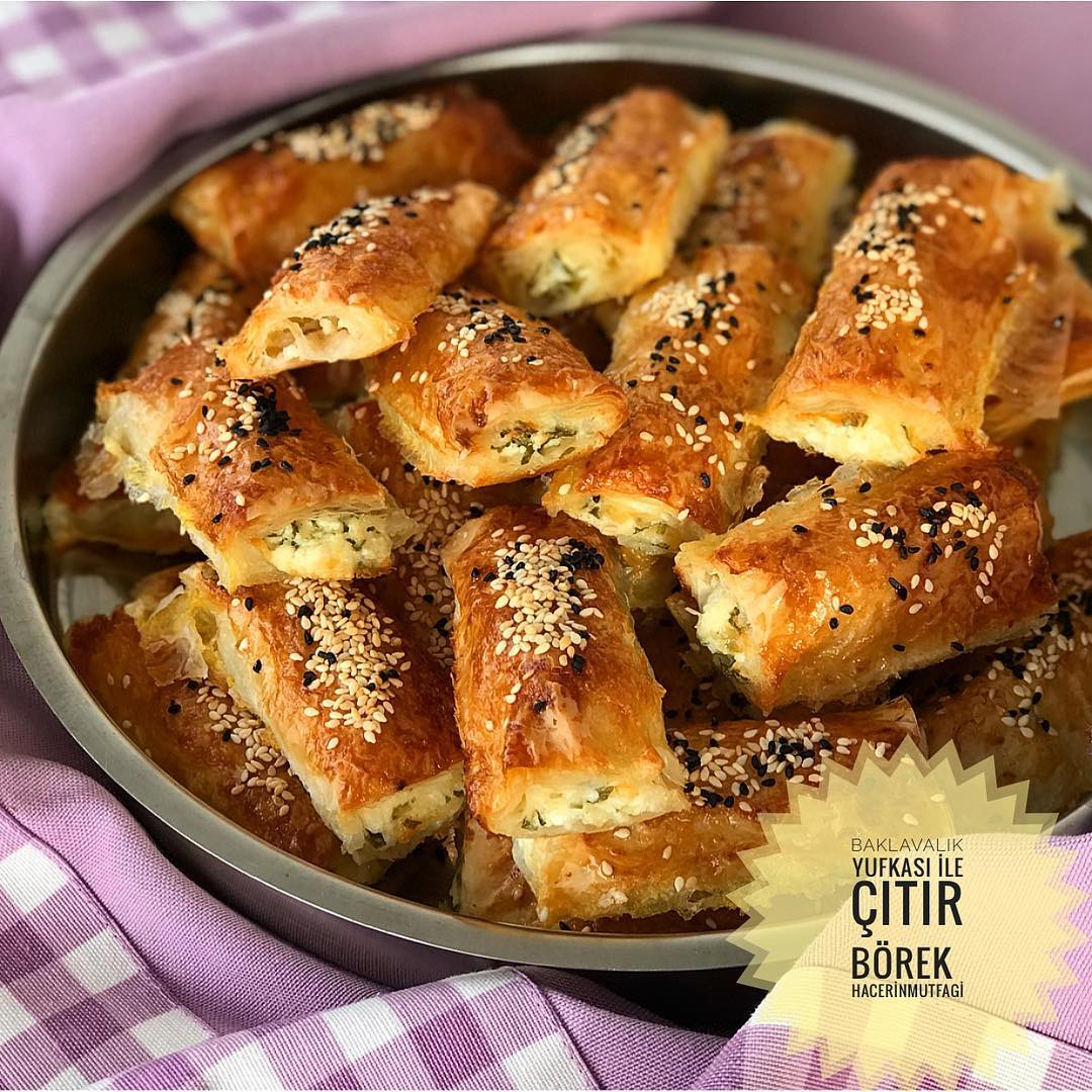 Baklavalık Yufka İle Çıtır Börek Pratik Tarifim