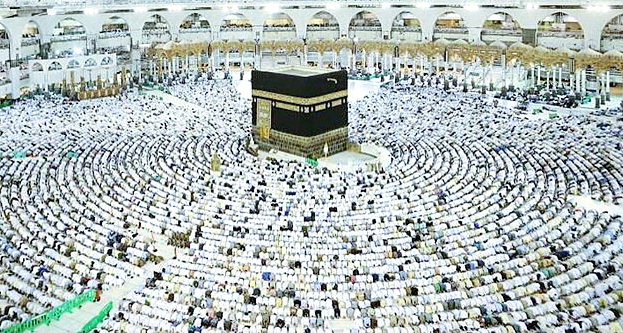 Astaghfirullah, Tendang Ibu Sebelum Pergi Haji, Kaki Jamaah Ini Bernanah & Bau Busuk di Tanah Suci