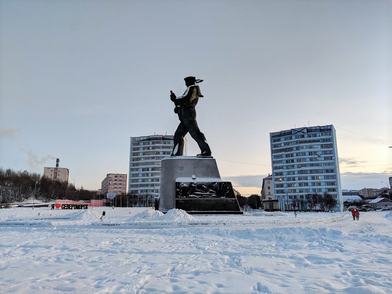 Заполярный памятники. Заполярный памятники. Заполярный памятники. Заполярный памятники. Заполярный памятники.