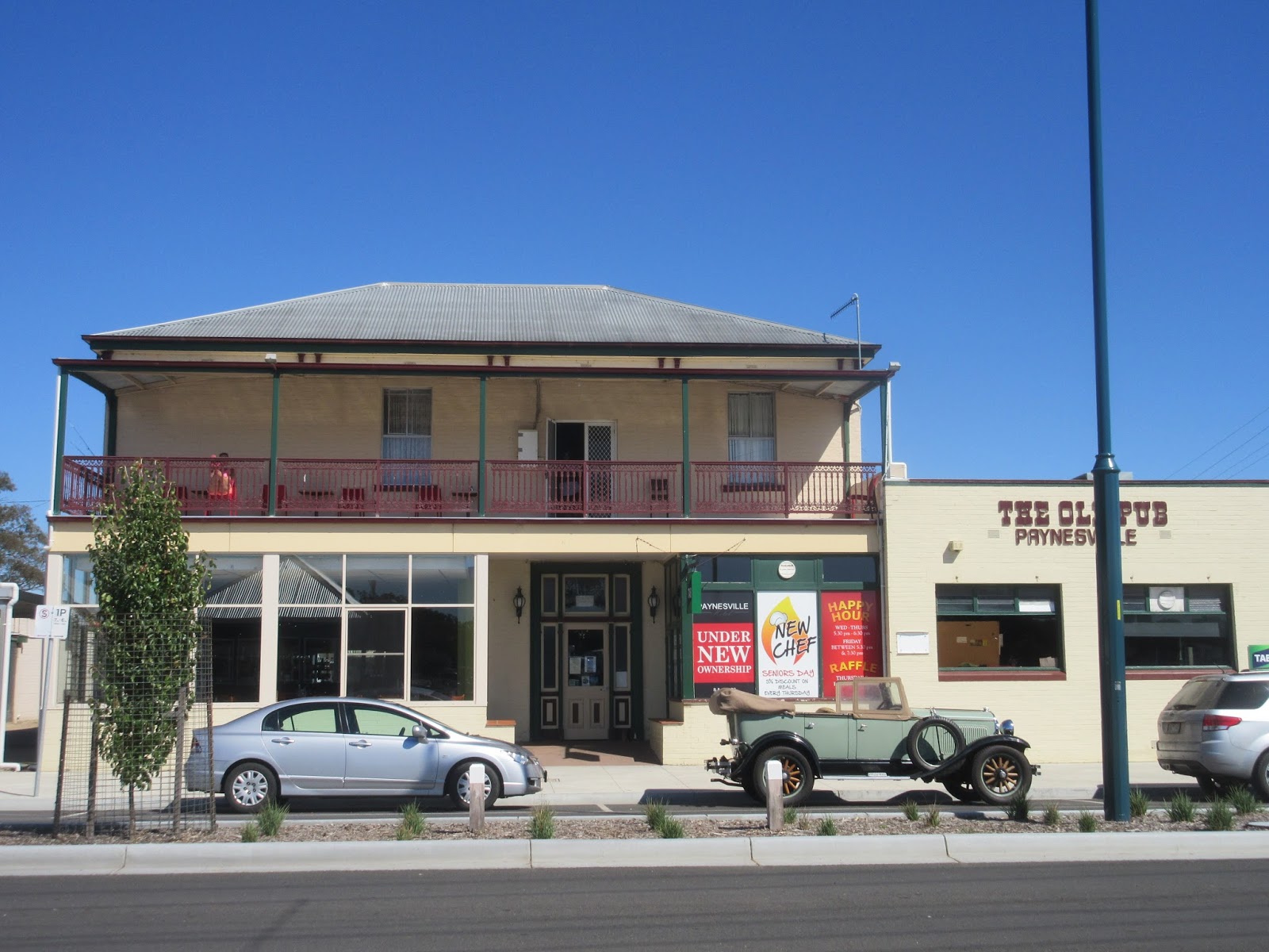 Stunning Paynesville and Raymond Island in the Gippsland Lakes District