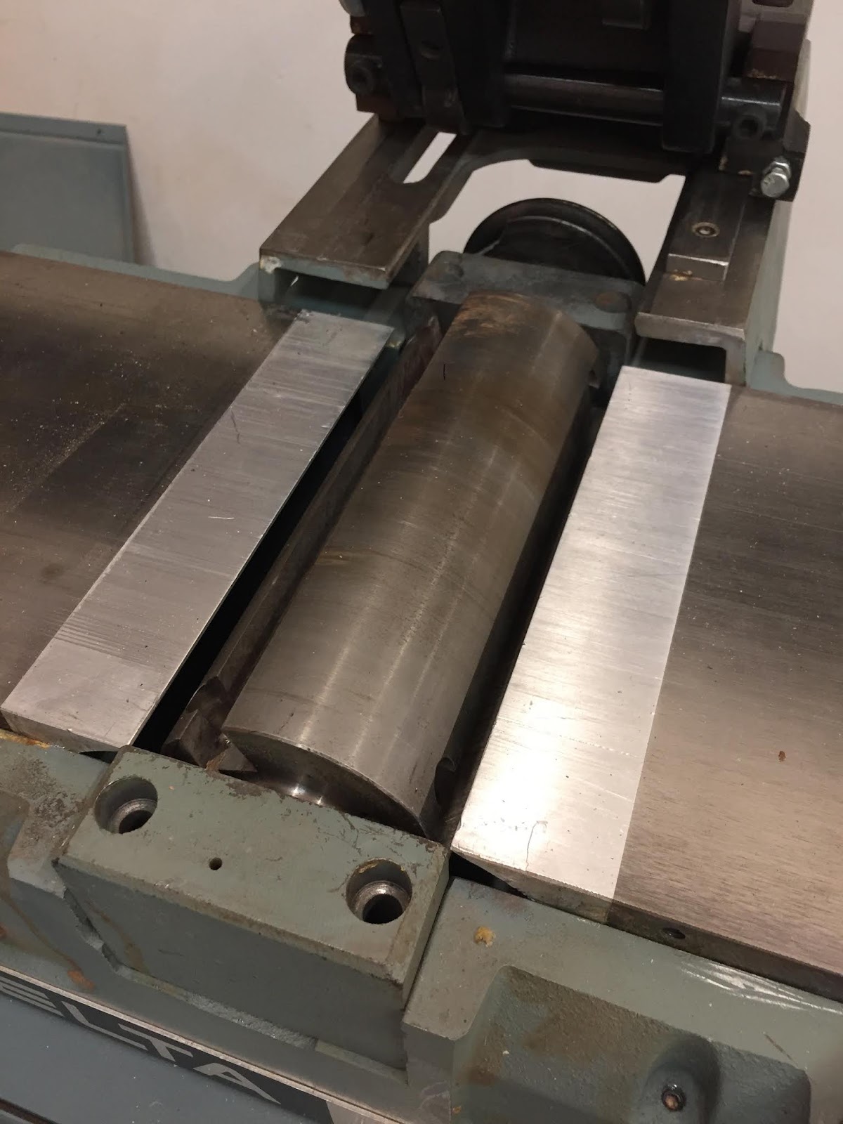 Let's Talk Wood Replacing bearings on a Delta DJ20 Jointer