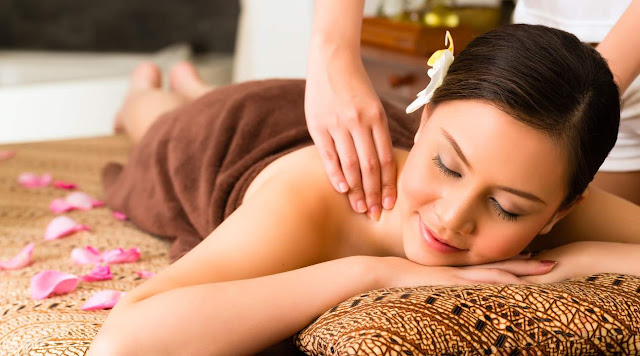 Dịch vụ chăm sóc sắc đẹp tại spa Manhattan Tower