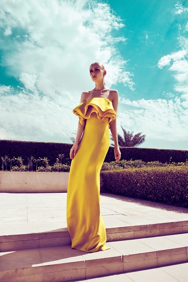 Женщина в желтом роскошь. Желтое романтичное платье. Mazen Fashion. Амазинг елоу