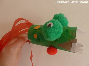 Chinese New Year simple dragon craft from toilet roll tube