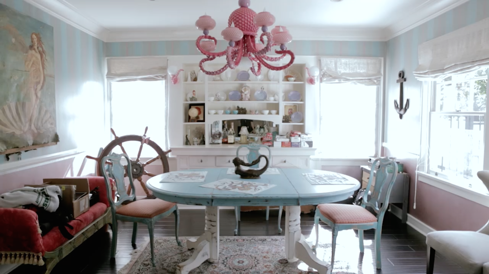 Hayley Williams Home Tour