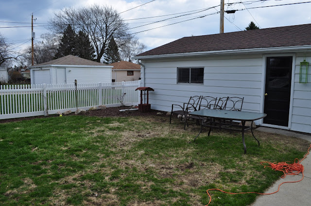 mulch, sod cutter, patio, pavers, DIY, landscaping, reno, pea gravel, dark brown shredded mulch, sand