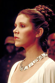 Doodlecraft: Star Wars Princess Leia Ceremonial Necklace DIY!