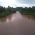 Chuva forte provoca cheia no Rio Bananeira