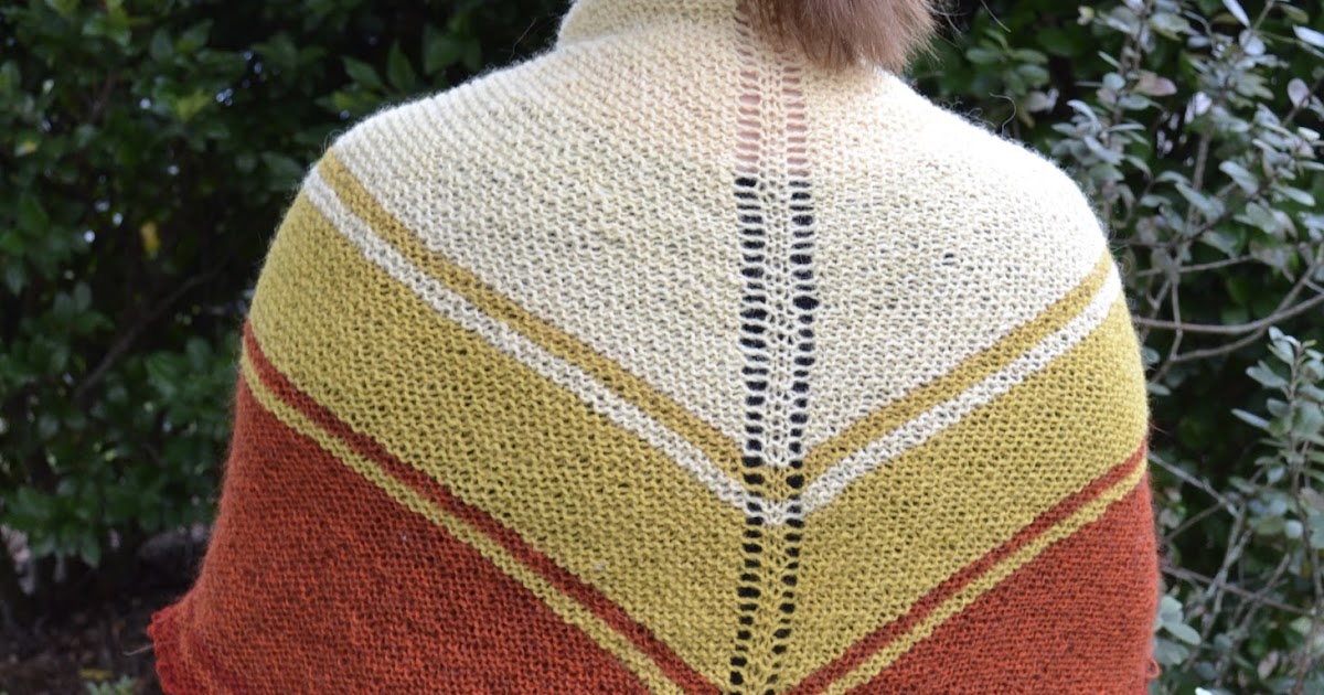 traditional danish tie shawl pattern