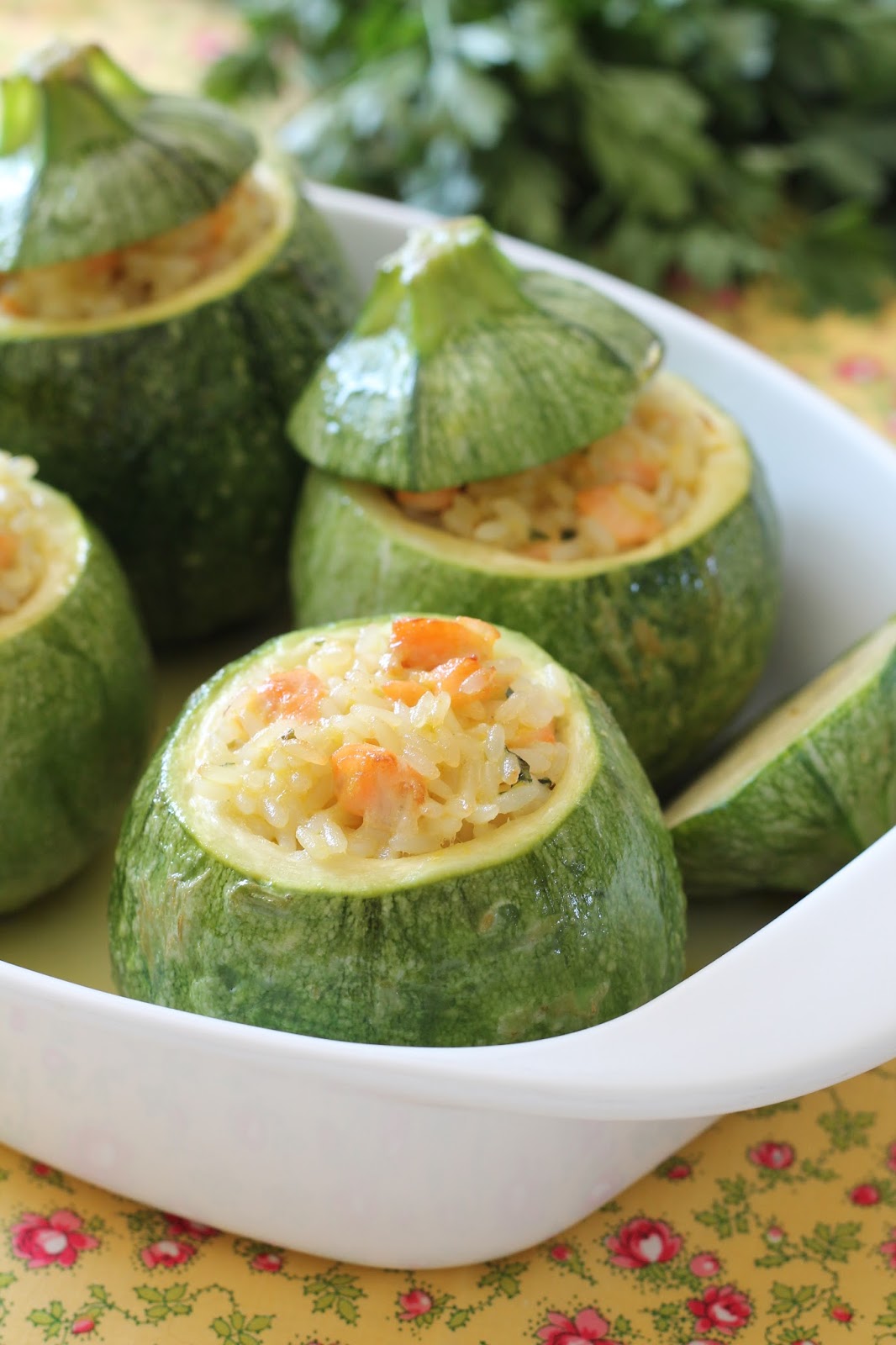 Фаршированные кабачки цукини