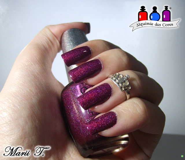 Alê M,  Coletivo, Designer Series Collection, DS Extravagance, DS026, Holo, Holográfico, holographic, Magenta, Marii T., Mony D07, OPI, 