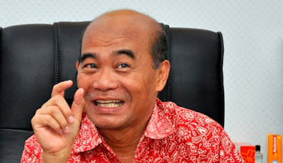 Hasil gambar untuk mendikbud muhadjir