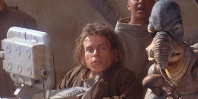 Warwick junto a Watto, el propietario de Anakin Warwick junto a Watto, el propietario de Anakin