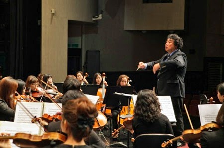  Hyuseok Chang conducting Ascolti Korean Chamber Orchestra 