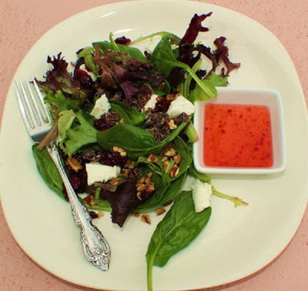 Italian Sauteed Rosemary Basil Chicken salad with spring mixed greens