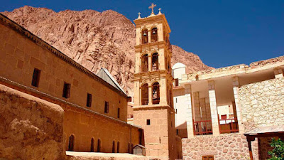 Encuentran en un monasterio un texto de valor incalculable del 'padre de la medicina'