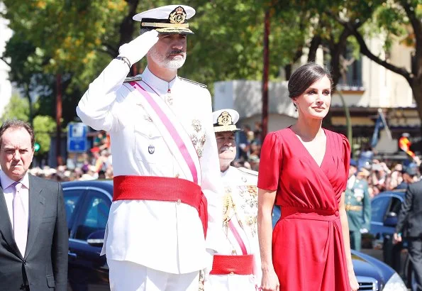 Queen Letizia wore a new crepe midi Suzie dress by Cherubina which is a Seville based Spanish fashion brand