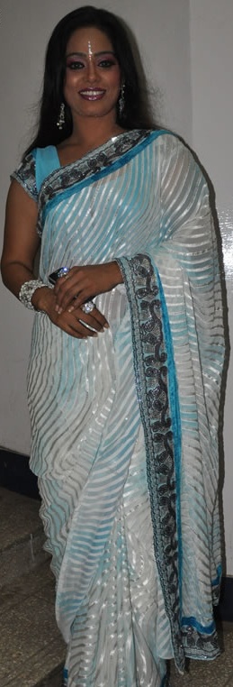 tamil devi priya hot still