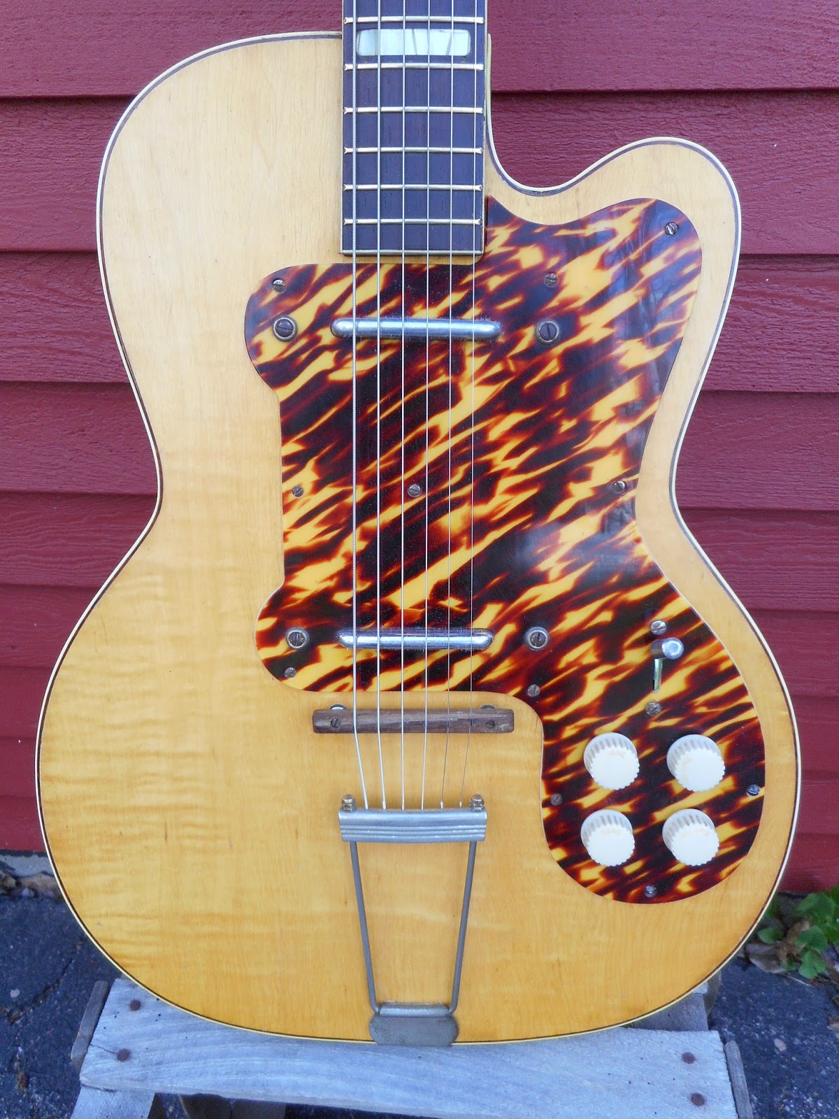 Your Grandpa's Guitar: 1950's Kay K161 Thin Twin Electric Guitar - AKA ...
