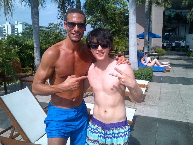 [EYE CANDY] 8 Sexiest Photos Of Song Joong Ki! - Daily K Pop News