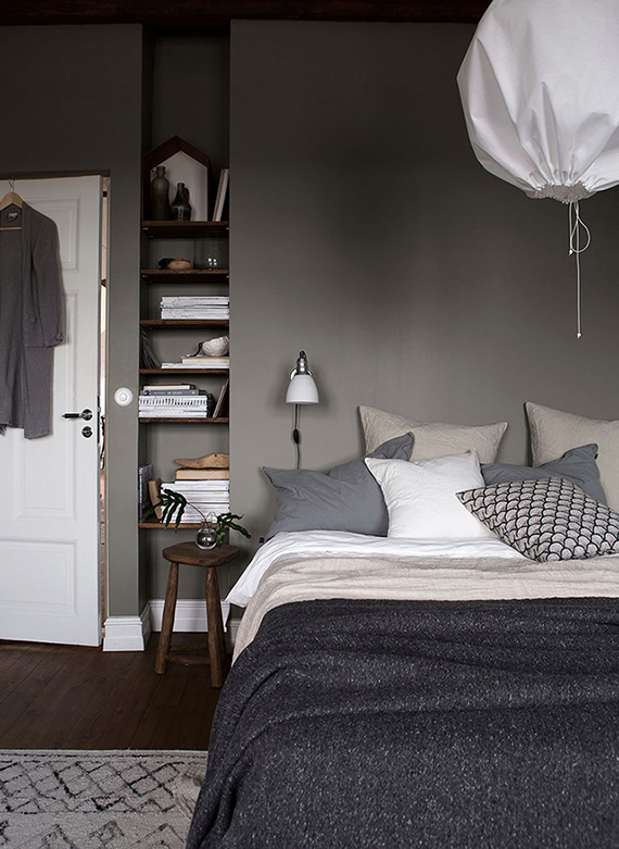 Bedroom with gray walls by Daniella Witte