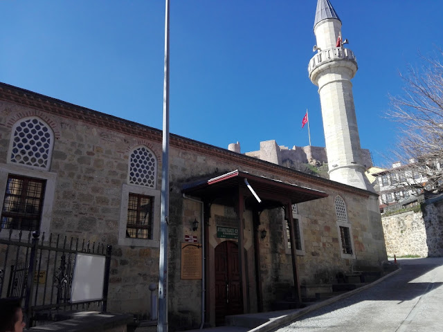 Atabey Gazi (Kırk Direkli) Camii ve Türbesi