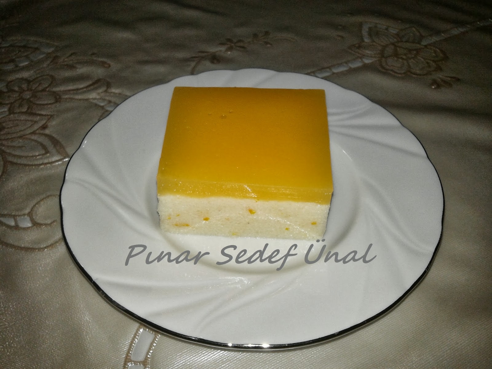 Portakallı Kedidili Pastası Tarifi Portakallı Kedidili Pastası Tarifi