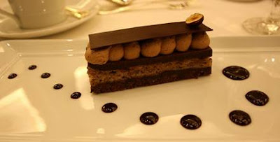 gastro art chocolate pastry dan bakery coklat dessert dessert dessert plate plating hiasan makanan penutup lomba juara coklat piring hotel adalah gastro art chocolate pastry dan bakery coklat dessert dessert dessert plate plating hiasan makanan penutup lomba juara coklat piring hotel adalah