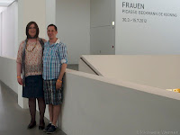 Philipp Wimmer und Michaela in der Pinakothek der Moderne