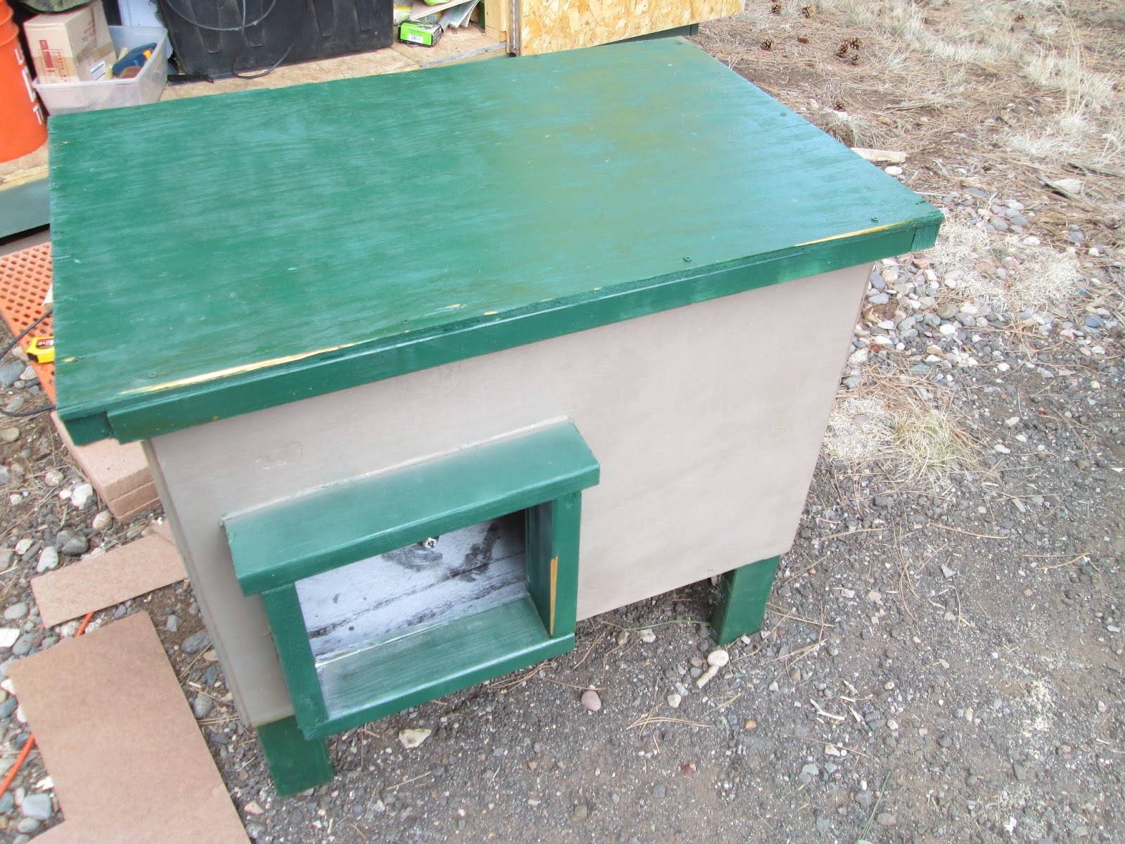 Ancient Pathways Survival School, LLC DIY Dog House Plans