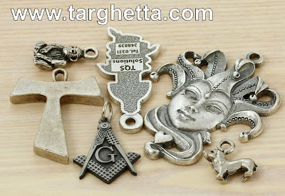 ciondoli per bracciali e collane