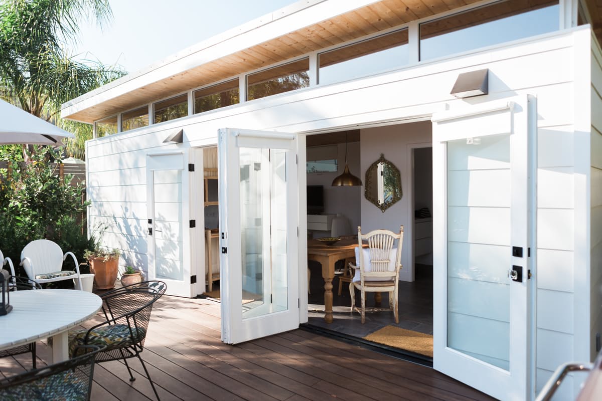 TINY HOUSE TOWN Modern California Guesthouse 364 Sq Ft tiny-house-town-modern-california-guesthouse-364-sq-ft