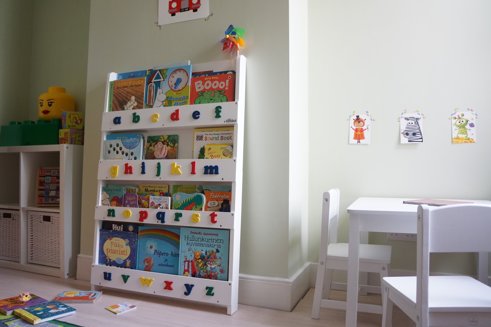 tidy books bookcase review