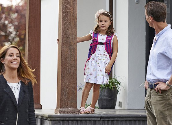Princess Athena set off for her very first day at school with her parents, Princess Marie and Prince Joachim. Marie wore dress
