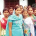 लड़कियों के घेराव पर छात्रावास अधीक्षिका उमा सेंगर हो हटाया 
