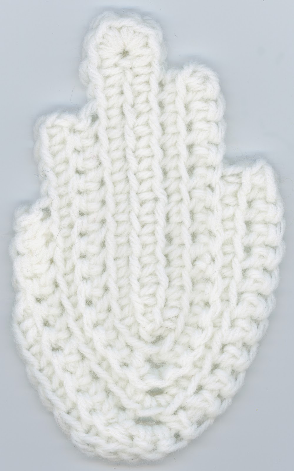 Crochet Spot » Blog Archive » Tips and Tricks for Stringing Beads onto Yarn  and Thread - Crochet Patterns, Tutorials and News