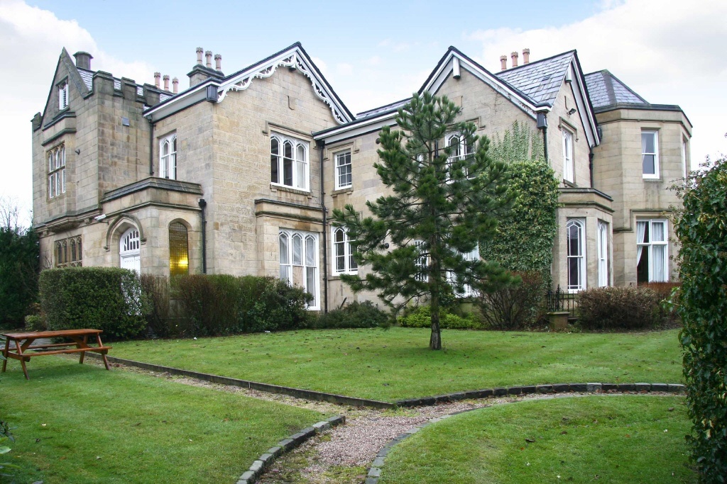 Lost Pubs Of Bolton Halliwell Lodge