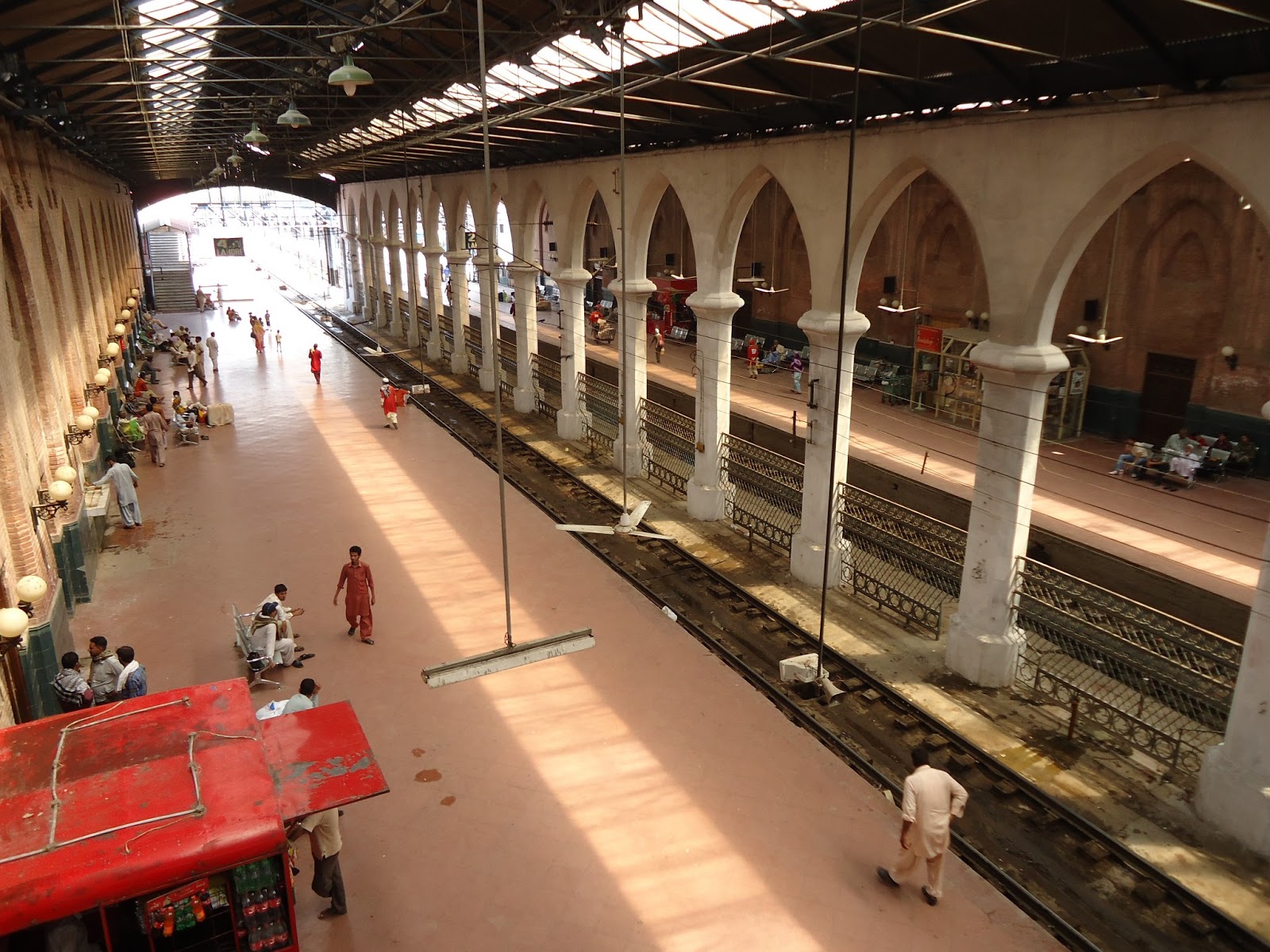 Images PK Lahore Railway Station