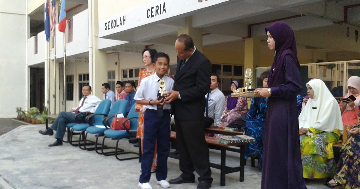 SK TAMAN PELANGI INDAH: PENYAMPAIAN HADIAH CEMERLANG PKSR 1