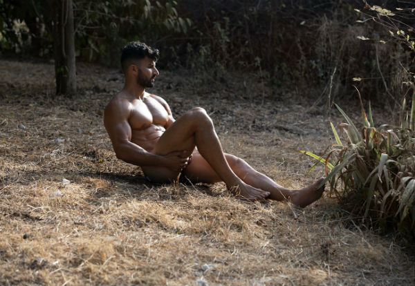 Carlitos Gets Naked by Stas Vokman