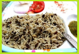 उड़द दाल की खिचड़ी बनाने की विधि - Urad Dal Khichdi Recipe उड़द दाल की खिचड़ी बनाने की विधि - Urad Dal Khichdi Recipe