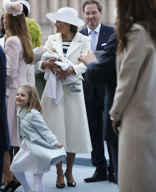 rown Princess Victoria, Princess Estelle, Prince Oscar, Prince Daniel, Princess Sofia, Princess Madeleine of Sweden,Christopher O'Neill, Former Spanish Queen Sofia and King Juan Carlos, Crown Prince Frederik and Crown Princess Mary