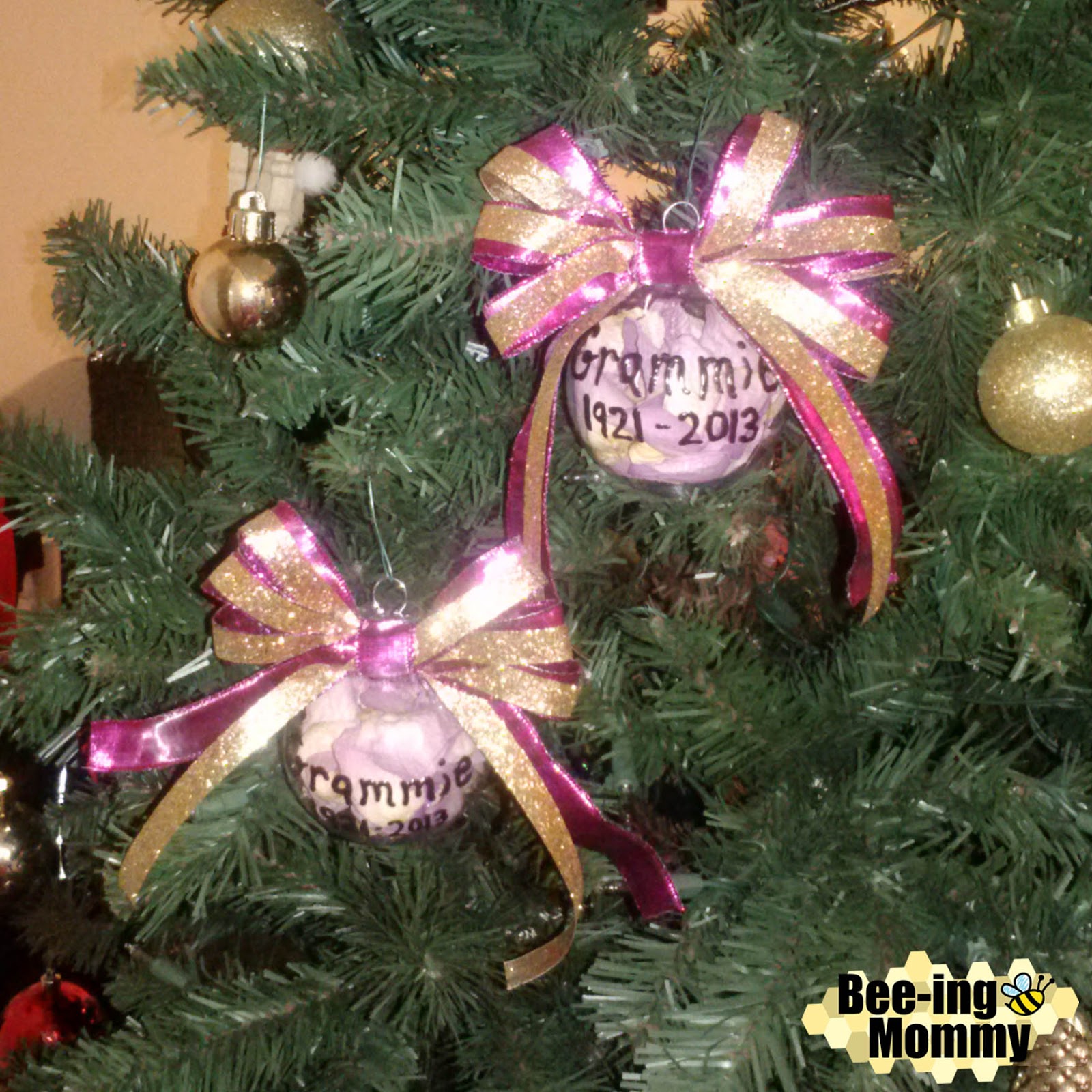 Preserved Flower Keepsake Christmas Ornament