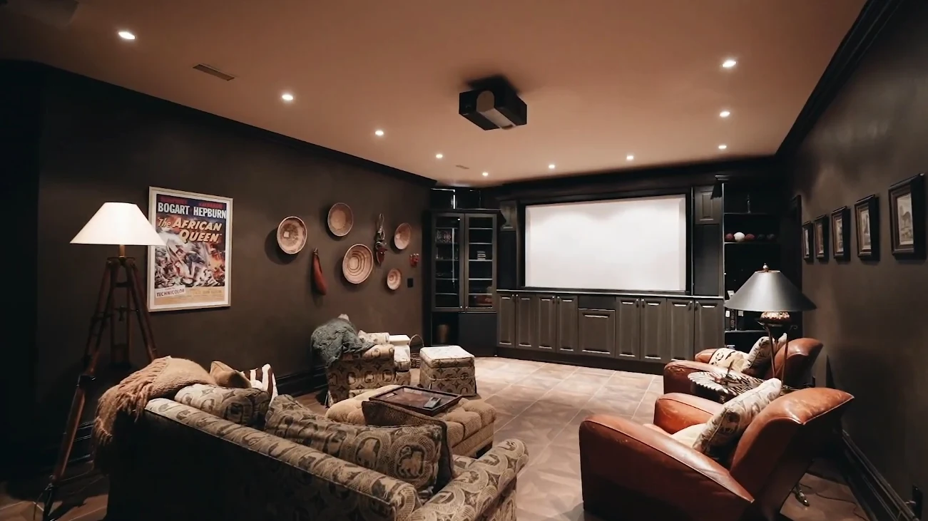 Luxury Home Interior Design Tour vs. 88 South Drive, Toronto, Ontario - Sotheby's International Realty Canada