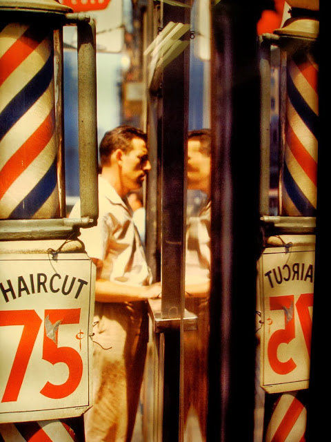 Haircut. Saul Leiter 1956