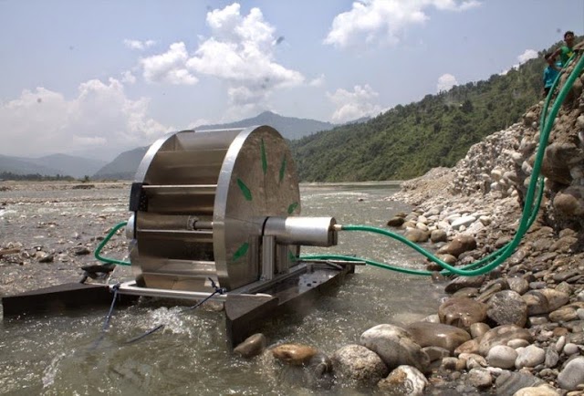 Barsha pump provides irrigation water, but doesn't need fuel.